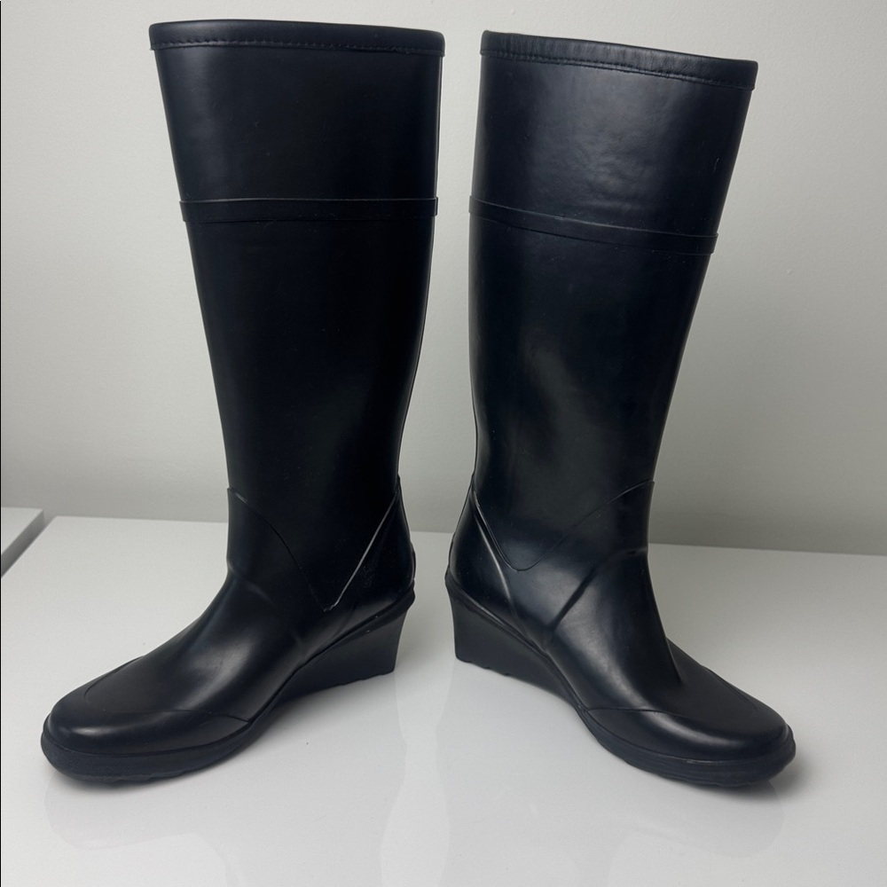 KORS Michael Kors Black Ruby Wedge Knee-High Rain Boots – Women’s US 7 - Picture 3 of 9